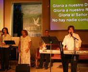 praise music at outreach 
